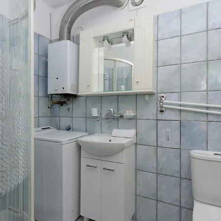Atmospheric 3city In With Two Bedrooms And Balcony By Renters *